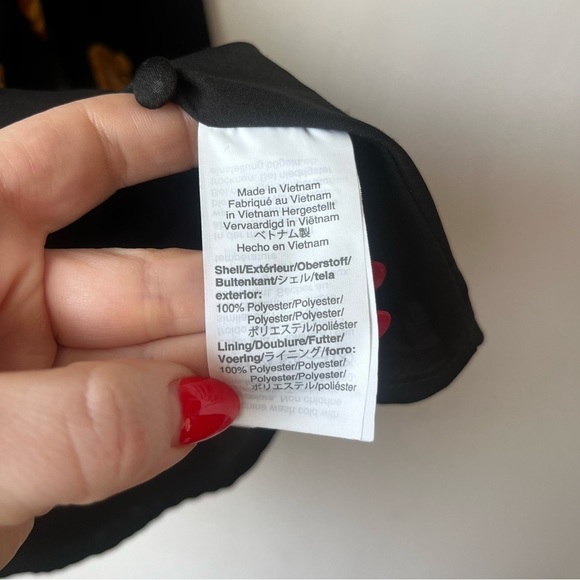 Madewell Black Floral Lilyblossom Button-Front Dress in Floating Florets 4 - Picture 7 of 9